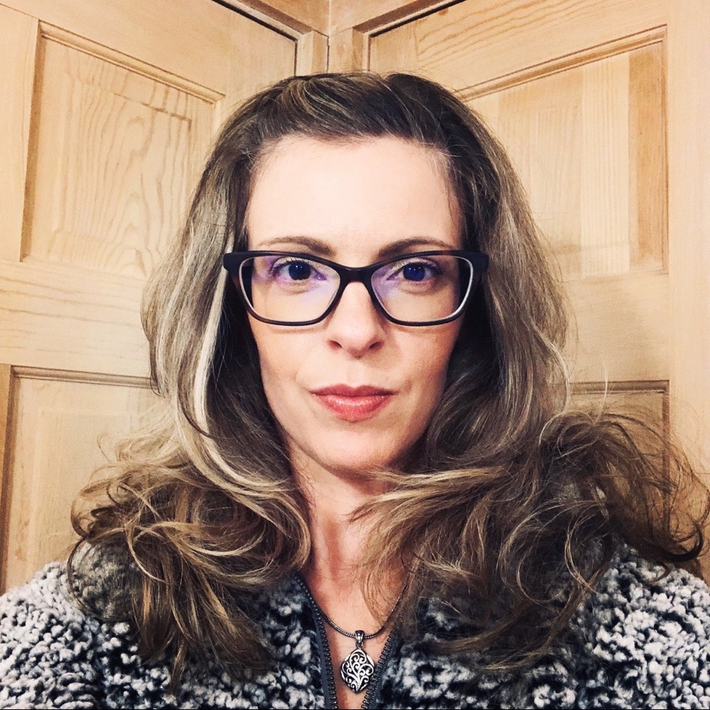 Meet your Posher, Alyssa